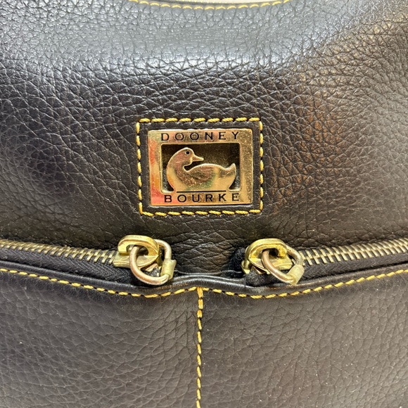 Vintage Dooney & Bourke Purse - Picture 2 of 16